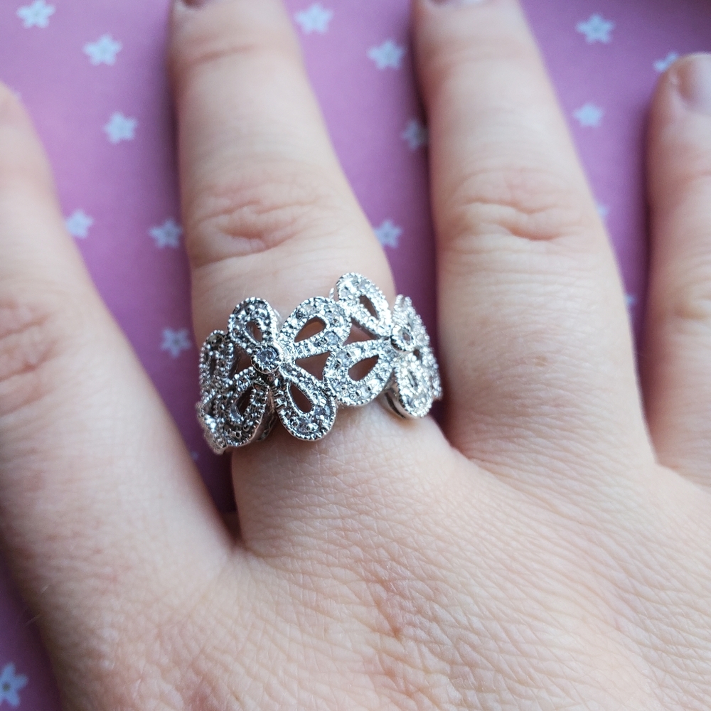 Lia Sofia Silver tone with crystals womens fashion ring, size 8